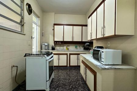 Apartamento à venda com 160m², 3 quartos e sem vaga