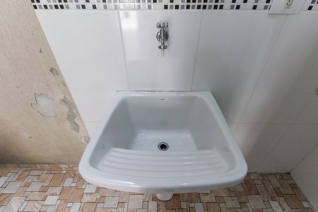 Casa de condomínio para alugar com 42m², 2 quartos e 1 vaga Casa de condomínio para alugar com 42m², 2 quartos e 1 vagaÁrea de Serviço