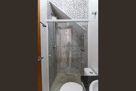 Casa de condomínio para alugar com 42m², 2 quartos e 1 vaga Casa de condomínio para alugar com 42m², 2 quartos e 1 vagaBanheiro Social