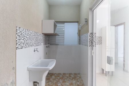 Casa de condomínio para alugar com 42m², 2 quartos e 1 vaga Casa de condomínio para alugar com 42m², 2 quartos e 1 vagaÁrea de Serviço