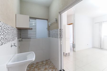 Casa de condomínio para alugar com 42m², 2 quartos e 1 vaga Casa de condomínio para alugar com 42m², 2 quartos e 1 vagaÁrea de Serviço