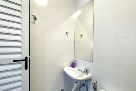 Apartamento à venda com 150m², 4 quartos e 4 vagasBanheiro de serviço