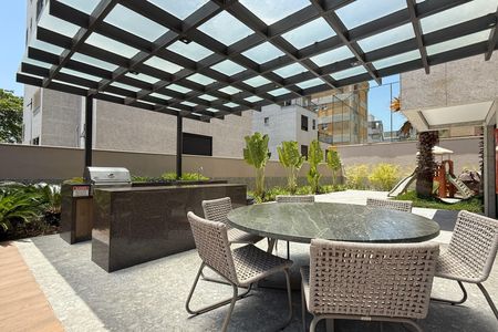 Apartamento à venda com 150m², 4 quartos e 4 vagasÁrea comum - Churrasqueira