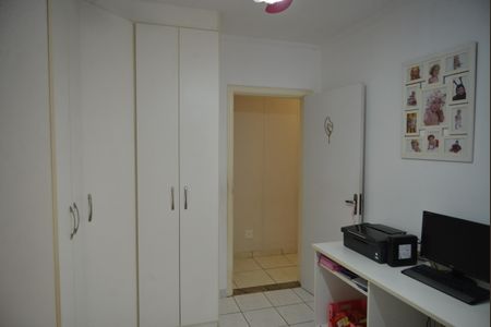 Apartamento à venda com 109m², 3 quartos e 3 vagasQuarto 2