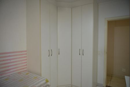 Apartamento à venda com 109m², 3 quartos e 3 vagasQuarto 2