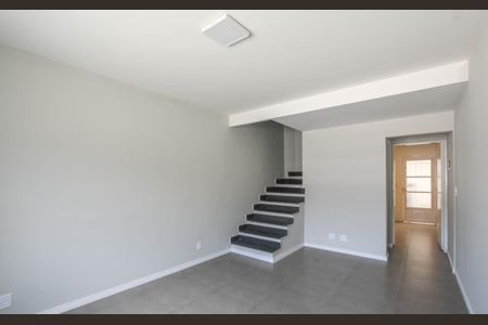 Casa à venda com 2 quartos, 100m² em Vila Leopoldina, São Paulo