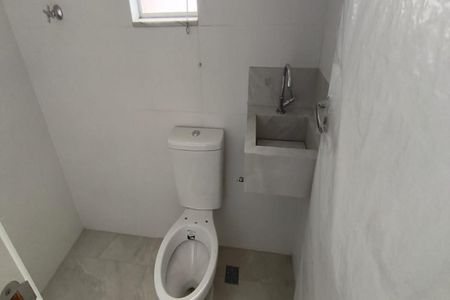 Casa à venda com 112m², 2 quartos e 1 vaga