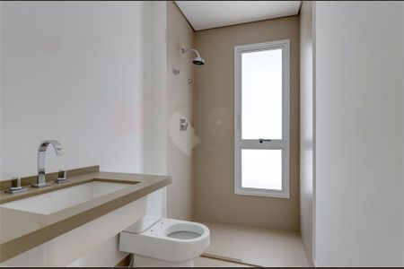 Casa à venda com 4 quartos, 370m² em Jardim dos Estados, São Paulo