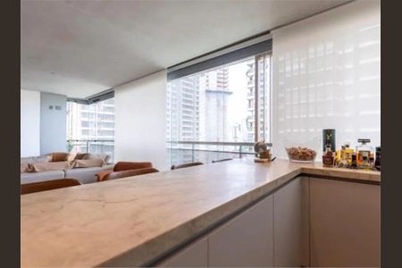 Apartamento à venda com 4 quartos, 167m² em Jardim das Acacias, São Paulo