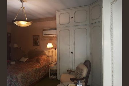 Casa à venda com 7 quartos, 800m² em Brooklin, São Paulo