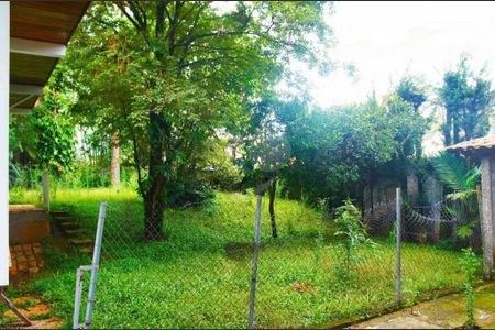 Casa à venda com 335m², 4 quartos e 4 vagas