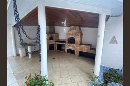 Casa à venda com 245m², 4 quartos e 3 vagas