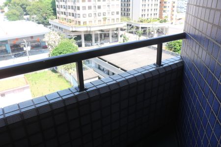 Apartamento à venda com 205m², 4 quartos e 3 vagasVaranda do Quarto 2