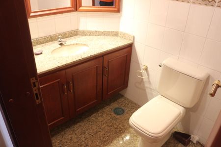 Apartamento à venda com 205m², 4 quartos e 3 vagasLavabo