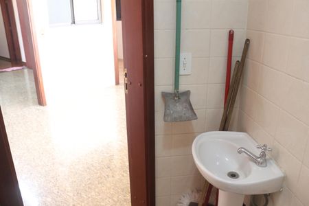 Apartamento à venda com 205m², 4 quartos e 3 vagasBanheiro 2