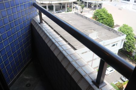 Apartamento à venda com 205m², 4 quartos e 3 vagasVaranda da Suíte 1