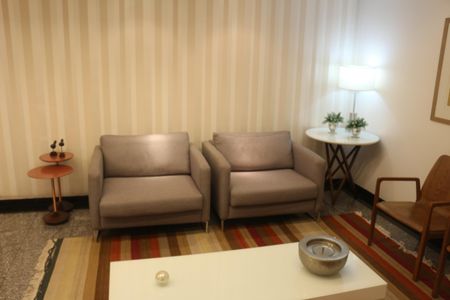 Apartamento à venda com 205m², 4 quartos e 3 vagasHall social