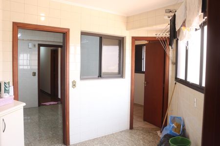 Apartamento à venda com 205m², 4 quartos e 3 vagasÁrea de Serviço