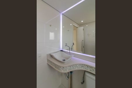 Apartamento à venda com 52m², 2 quartos e 1 vagaBanheiro 