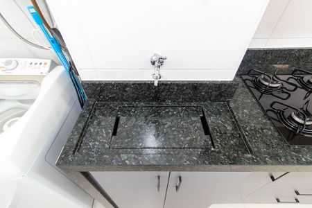 Apartamento à venda com 47m², 2 quartos e 1 vaga Apartamento à venda com 47m², 2 quartos e 1 vagaÁREA DE SERVIÇO