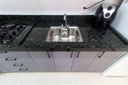 Apartamento à venda com 47m², 2 quartos e 1 vaga Apartamento à venda com 47m², 2 quartos e 1 vagaCOZINHA