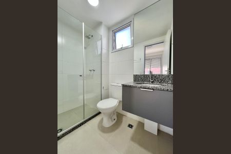 Apartamento à venda com 47m², 1 quarto e 1 vaga Apartamento à venda com 47m², 1 quarto e 1 vagaBanheiro da Suíte