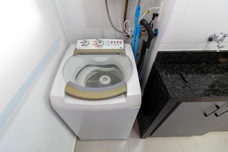 Apartamento à venda com 47m², 2 quartos e 1 vaga Apartamento à venda com 47m², 2 quartos e 1 vagaÁREA DE SERVIÇO