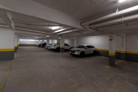 Apartamento à venda com 47m², 2 quartos e 1 vaga Apartamento à venda com 47m², 2 quartos e 1 vagaESTACIONAMENTO