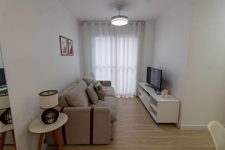 Apartamento à venda com 47m², 2 quartos e 1 vaga Apartamento à venda com 47m², 2 quartos e 1 vagaSALA