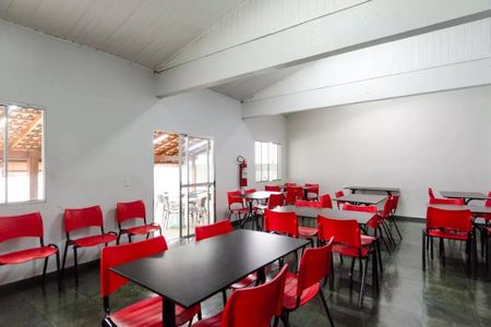 Casa de condomínio à venda com 90m², 3 quartos e 2 vagasÁrea comum - Salão de festas