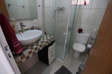 Casa para alugar com 100m², 3 quartos e 2 vagasBanheiro Social 2