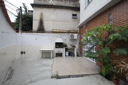 Quintal de casa para alugar com 3 quartos, 120m² em Taquara, Rio de Janeiro