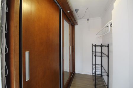 Closet da Suíte de casa para alugar com 3 quartos, 120m² em Taquara, Rio de Janeiro