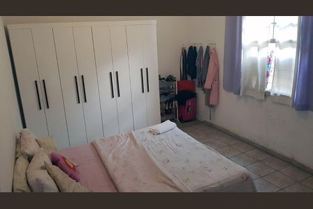 Casa à venda com 2 quartos, 180m² em Vila Anastácio, São Paulo