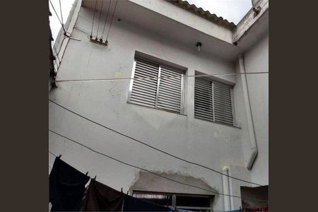 Casa à venda com 106m², 3 quartos e 1 vaga