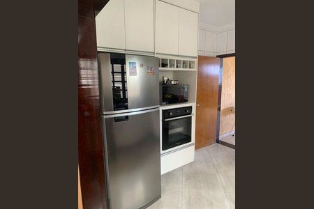 Casa à venda com 4 quartos, 400m² em Itaberaba, São Paulo