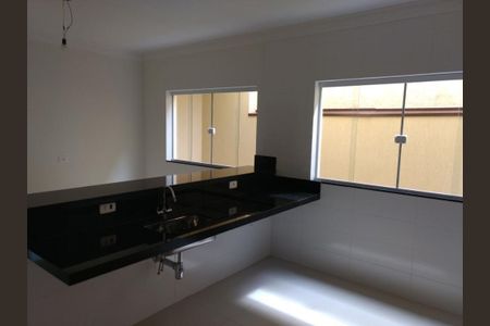 Casa à venda com 95m², 3 quartos e 4 vagas