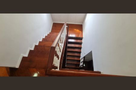 Casa à venda com 428m², 4 quartos e 4 vagas