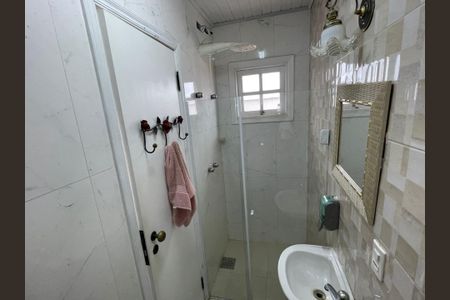 Casa à venda com 428m², 4 quartos e 4 vagas