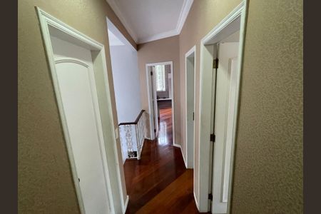 Casa à venda com 428m², 4 quartos e 4 vagas