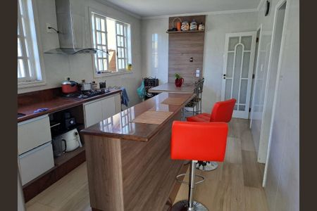 Casa à venda com 428m², 4 quartos e 4 vagas