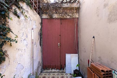 Casa à venda com 300m², 3 quartos e 1 vagaCorredor