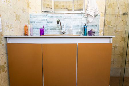 Casa à venda com 300m², 3 quartos e 1 vagaBanheiro 1