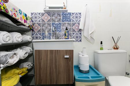 Casa à venda com 300m², 3 quartos e 1 vagaBanheiro 2