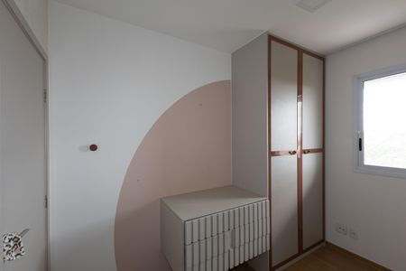 Apartamento à venda com 86m², 3 quartos e 2 vagasQuarto 2