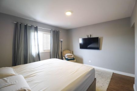 Casa à venda com 215m², 3 quartos e 4 vagas