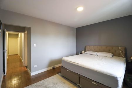 Casa à venda com 3 quartos, 215m² em Carandiru, São Paulo