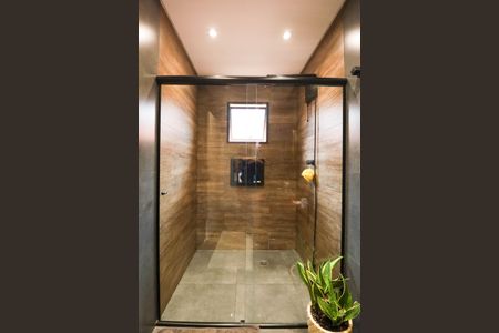 Casa à venda com 215m², 3 quartos e 4 vagas