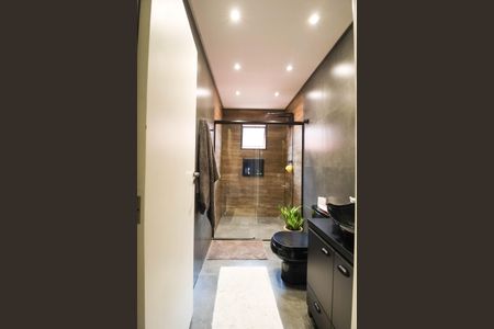 Casa à venda com 215m², 3 quartos e 4 vagas