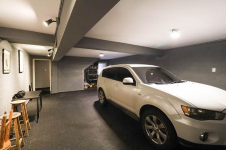 Casa à venda com 215m², 3 quartos e 4 vagas